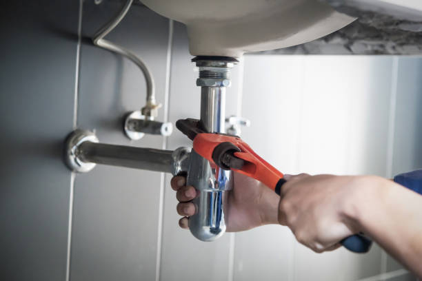 Best Water Leak Repair  in Meiners Oaks, CA